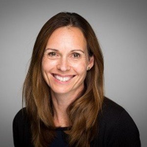 Dr Julia Newton